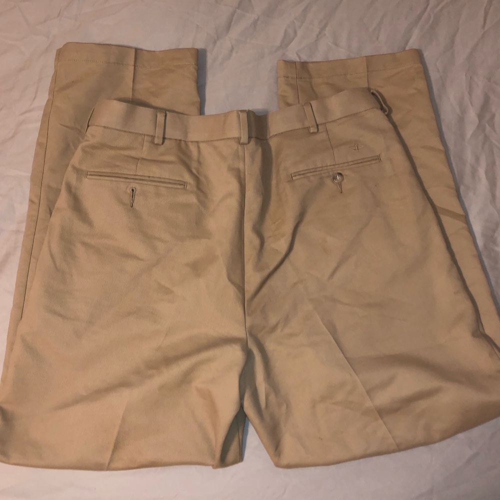 Dockers Khakis!!